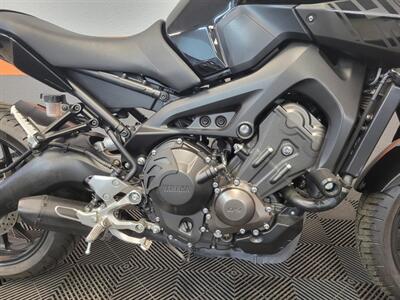 2016 YAMAHA FZ09   - Photo 4 - Las Vegas, NV 89146