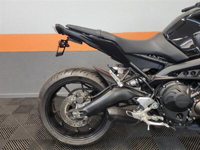 2016 YAMAHA FZ09   - Photo 2 - Las Vegas, NV 89146