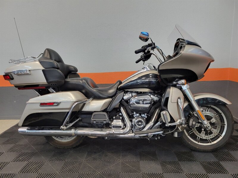 2018 HARLEY DAVIDSON FLTRU ROAD GLIDE ULTRA   - Photo 1 - Las Vegas, NV 89146