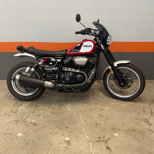 2017 YAMAHA Scr950  