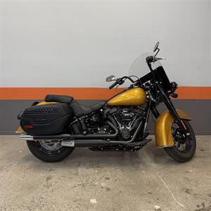 2023 Harley Davidson FLHCS Heritage Classic   - Photo 1 - Las Vegas, NV 89146