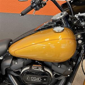 2023 Harley Davidson FLHCS Heritage Classic   - Photo 3 - Las Vegas, NV 89146