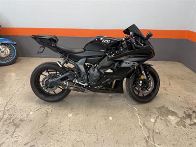 2025 Yamaha YZF-R7   - Photo 1 - Las Vegas, NV 89146