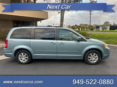 2008 Chrysler Town & Country Touring  With Back up Camera - Photo 2 - Irvine, CA 92614