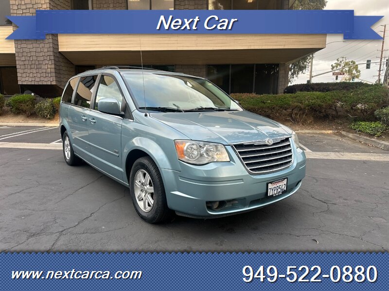 2008 Chrysler Town & Country Touring With Back up Camera - Photo 1 - Irvine, CA 92614
