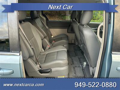 2008 Chrysler Town & Country Touring  With Back up Camera - Photo 28 - Irvine, CA 92614