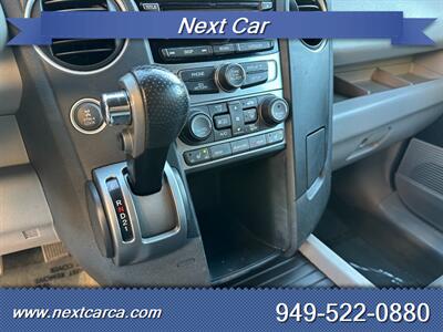 2014 Honda Pilot EX-L 4WD  With Back up Camera & Third Row Seating - Photo 12 - Irvine, CA 92614