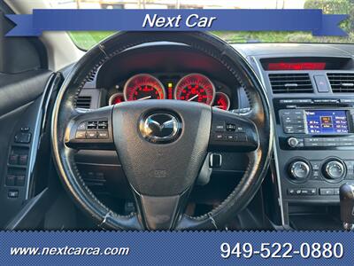 2010 Mazda CX-9 Touring  With Back up Camera & Third Row Seating - Photo 15 - Irvine, CA 92614