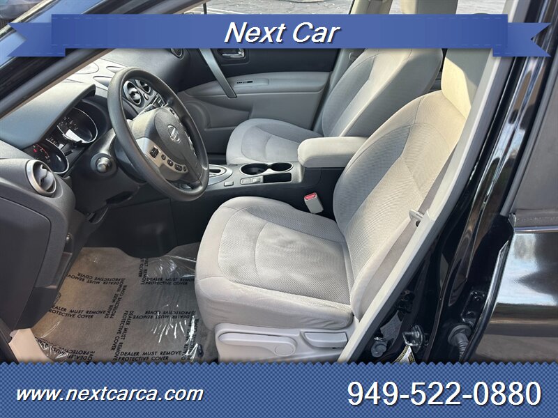 2014 Nissan Rogue Select S photo 9