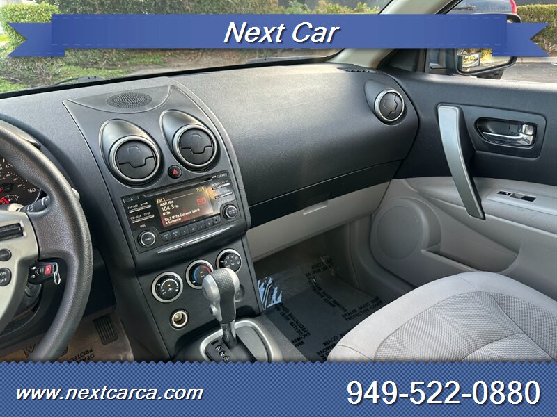2014 Nissan Rogue Select S photo 14