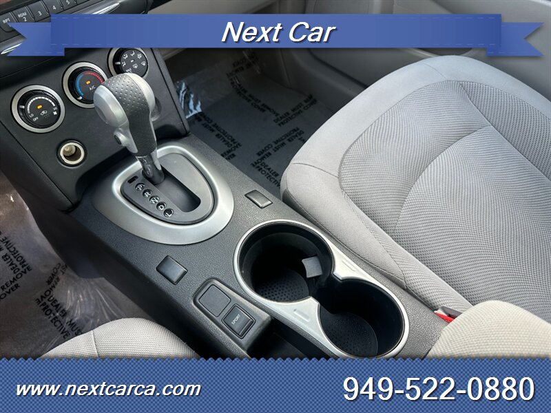 2014 Nissan Rogue Select S photo 13