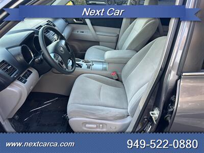 2012 Toyota Highlander  With Back up Camera & Third Row Seating - Photo 9 - Irvine, CA 92614