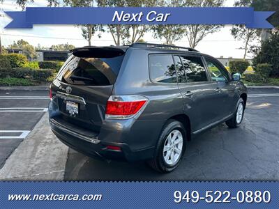 2012 Toyota Highlander  With Back up Camera & Third Row Seating - Photo 3 - Irvine, CA 92614