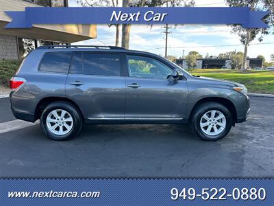 2012 Toyota Highlander  With Back up Camera & Third Row Seating - Photo 2 - Irvine, CA 92614