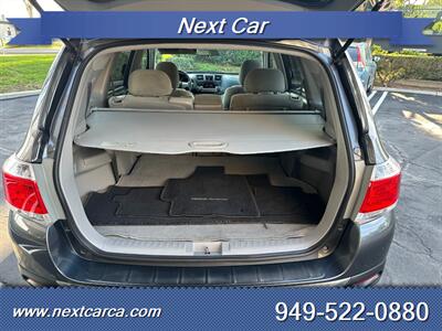 2012 Toyota Highlander  With Back up Camera & Third Row Seating - Photo 23 - Irvine, CA 92614