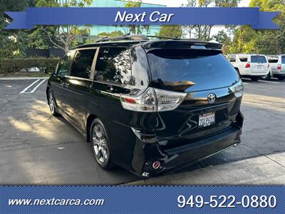 2011 Toyota Sienna SE 8-Passenger  With Back up Camera - Photo 6 - Irvine, CA 92614