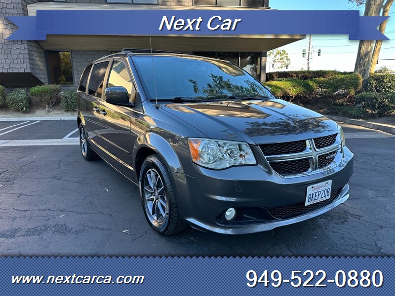 2017 Dodge Grand Caravan SXT  With Back up Camera & Third Row Seating