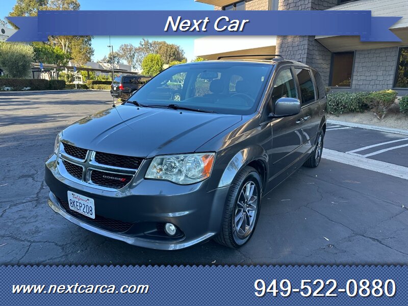 2017 Dodge Grand Caravan SXT photo 6