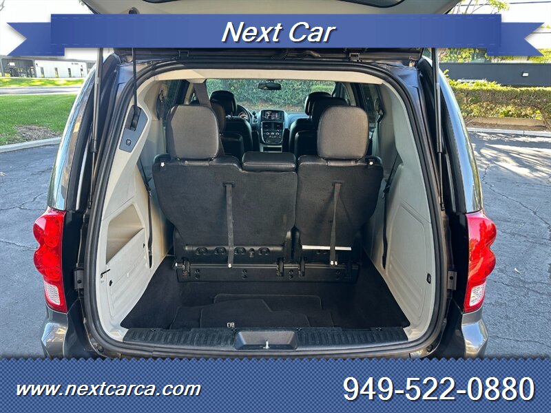 2017 Dodge Grand Caravan SXT photo 22