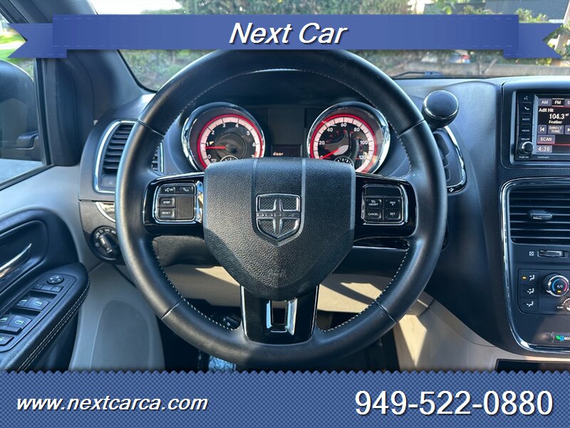 2017 Dodge Grand Caravan SXT photo 15