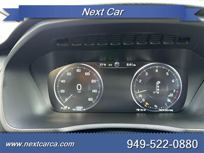2018 Volvo XC90 T6 Momentum AWD  With NAVI and Back up Camera - Photo 18 - Irvine, CA 92614