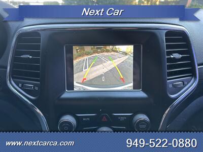2020 Jeep Grand Cherokee Laredo E , RWD With Back up Camera - Photo 10 - Irvine, CA 92614