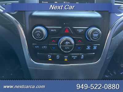 2020 Jeep Grand Cherokee Laredo E , RWD With Back up Camera - Photo 11 - Irvine, CA 92614