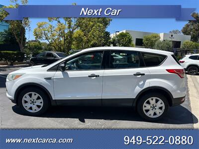 2015 Ford Escape S  2WD  Low Mileage & With Back up Camera - Photo 6 - Irvine, CA 92614