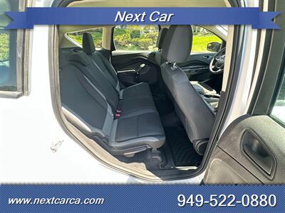 2015 Ford Escape S  2WD  Low Mileage & With Back up Camera - Photo 24 - Irvine, CA 92614