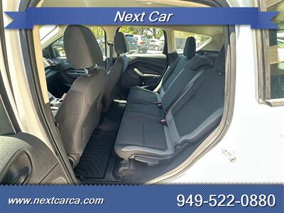 2015 Ford Escape S  2WD  Low Mileage & With Back up Camera - Photo 22 - Irvine, CA 92614