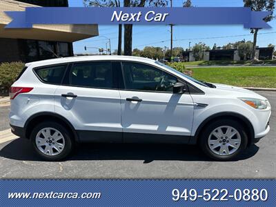 2015 Ford Escape S  2WD  Low Mileage & With Back up Camera - Photo 2 - Irvine, CA 92614
