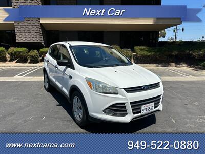 2015 Ford Escape S  2WD  Low Mileage & With Back up Camera - Photo 1 - Irvine, CA 92614