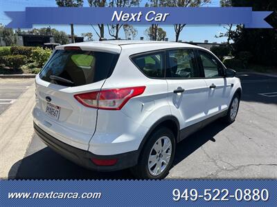 2015 Ford Escape S  2WD  Low Mileage & With Back up Camera - Photo 3 - Irvine, CA 92614