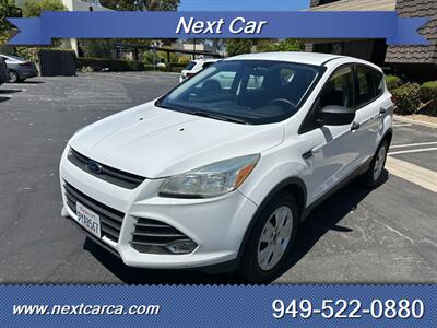 2015 Ford Escape S  2WD  Low Mileage & With Back up Camera - Photo 7 - Irvine, CA 92614