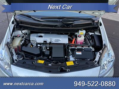 2015 Toyota Prius Four  With NAVI and Back up Camera - Photo 27 - Irvine, CA 92614