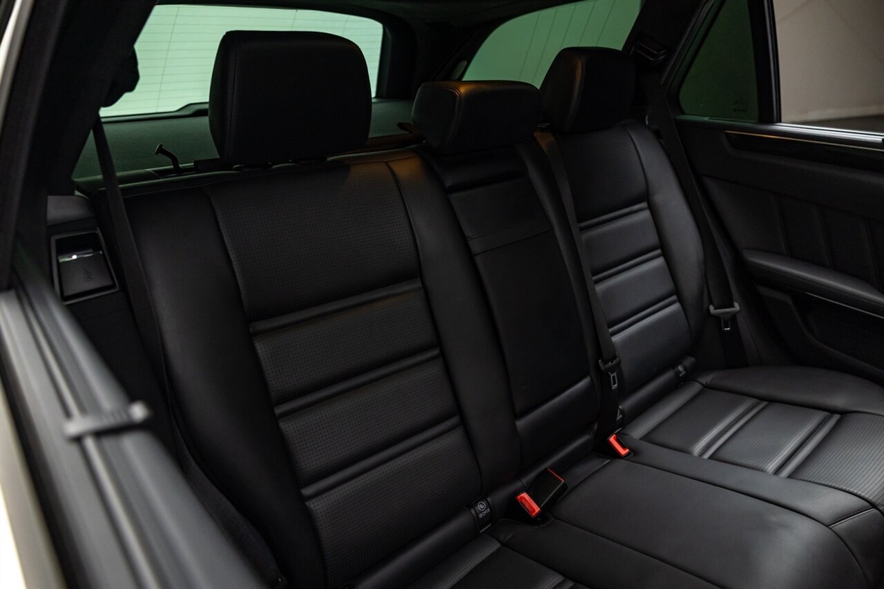 2013 Mercedes-Benz E 63 AMG   - Photo 29 - Springfield, MO 65802