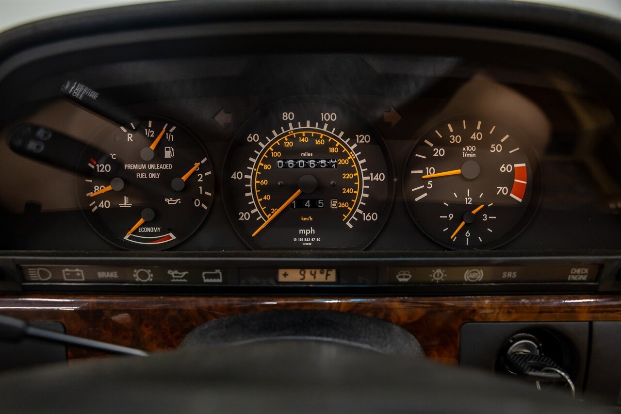 1990 Mercedes-Benz 560 SEL - Photo 26 - Springfield, MO 65802