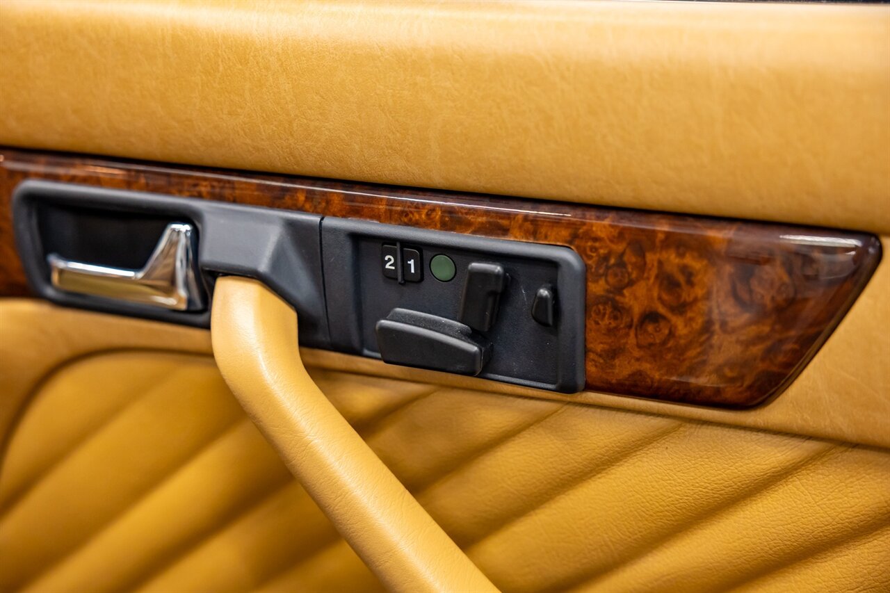 1990 Mercedes-Benz 560 SEL - Photo 54 - Springfield, MO 65802