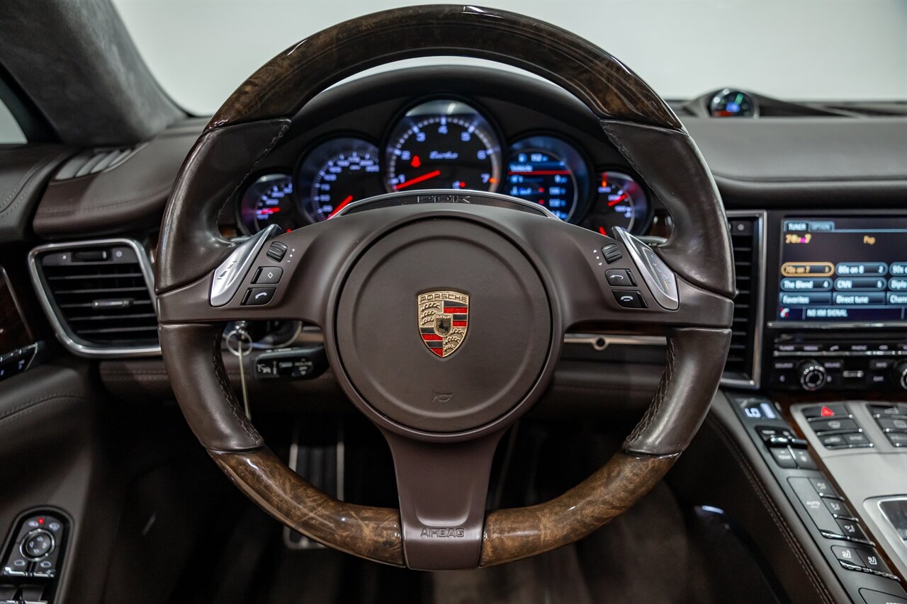 2014 Porsche Panamera Turbo   - Photo 25 - Springfield, MO 65802