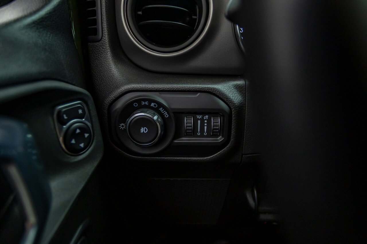2021 Jeep Wrangler Unlimited Sport S   - Photo 60 - Springfield, MO 65802
