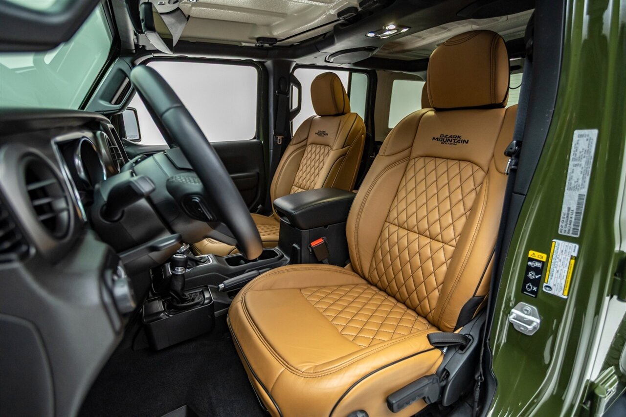 2021 Jeep Wrangler Unlimited Sport S   - Photo 25 - Springfield, MO 65802