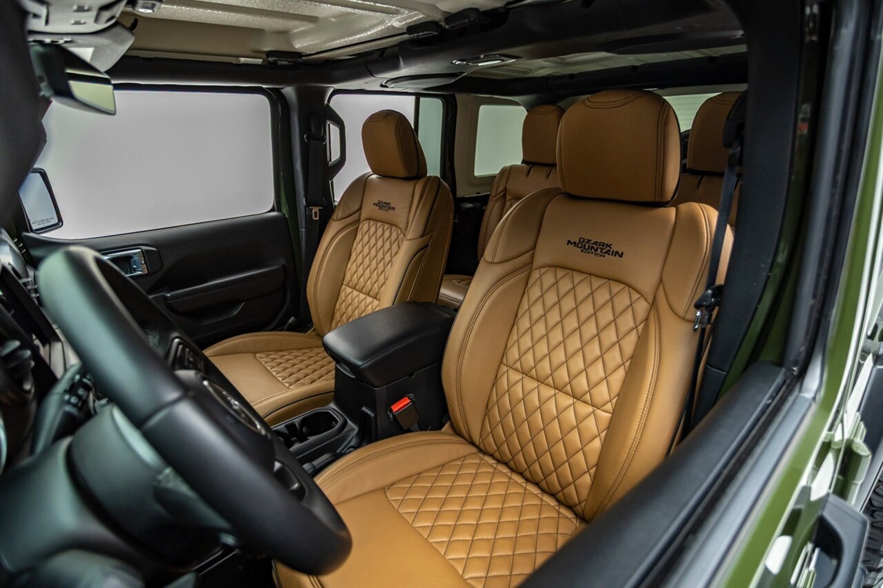 2021 Jeep Wrangler Unlimited Sport S   - Photo 2 - Springfield, MO 65802