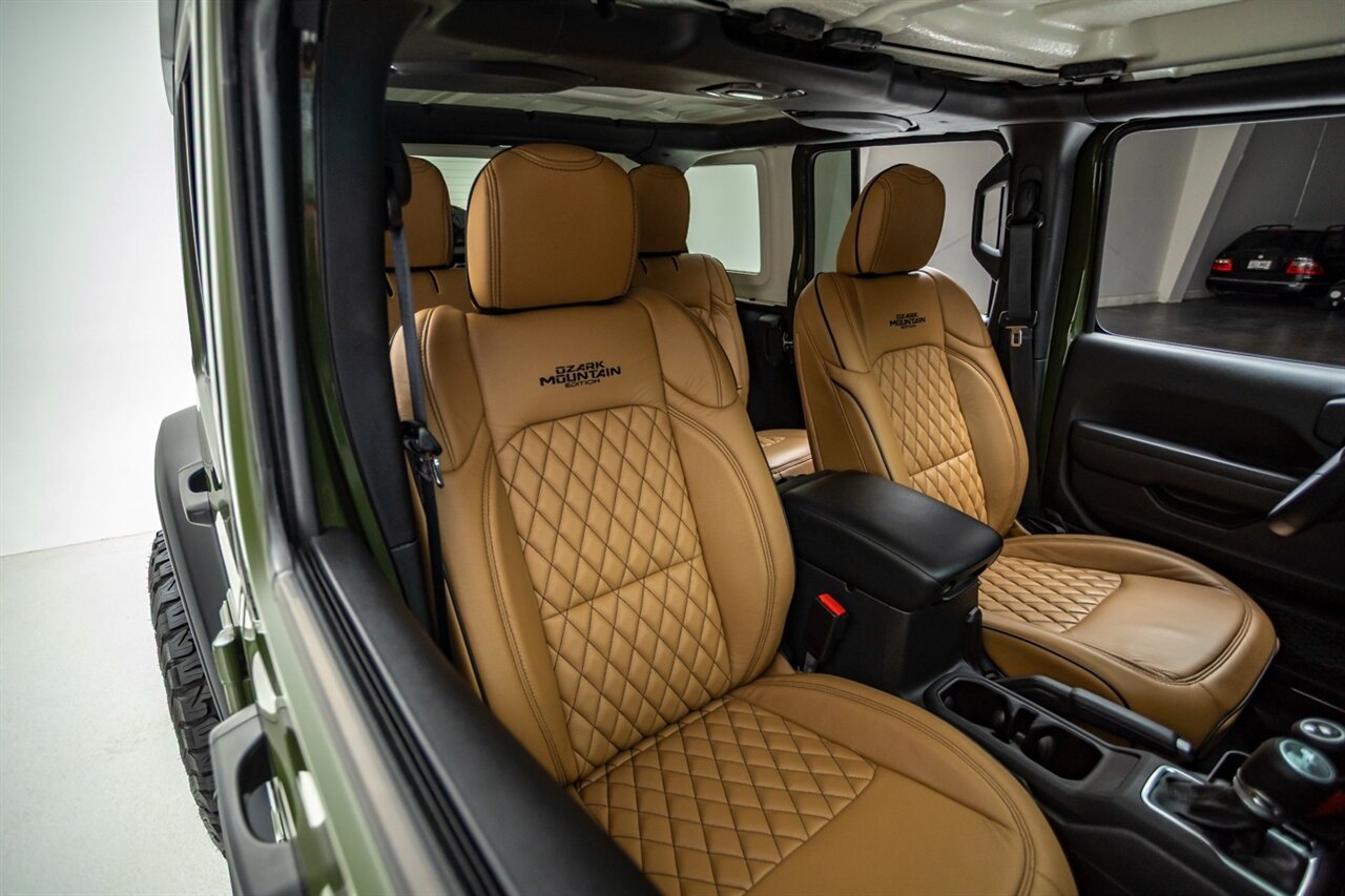 2021 Jeep Wrangler Unlimited Sport S   - Photo 28 - Springfield, MO 65802