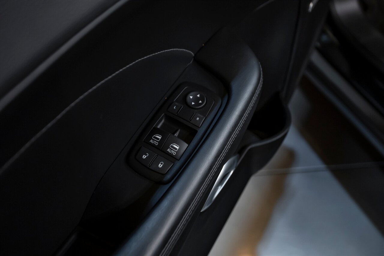 2015 Dodge Challenger R/T Plus - Photo 75 - Springfield, MO 65802