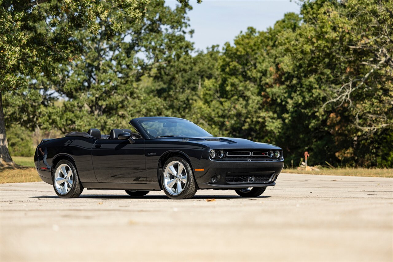 2015 Dodge Challenger R/T Plus - Photo 18 - Springfield, MO 65802