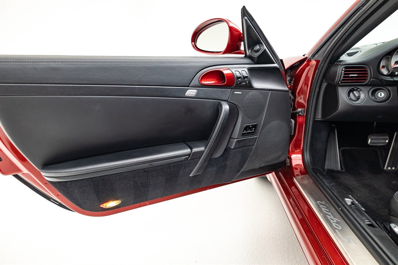 2012 Porsche 911 Turbo S   - Photo 48 - Springfield, MO 65802