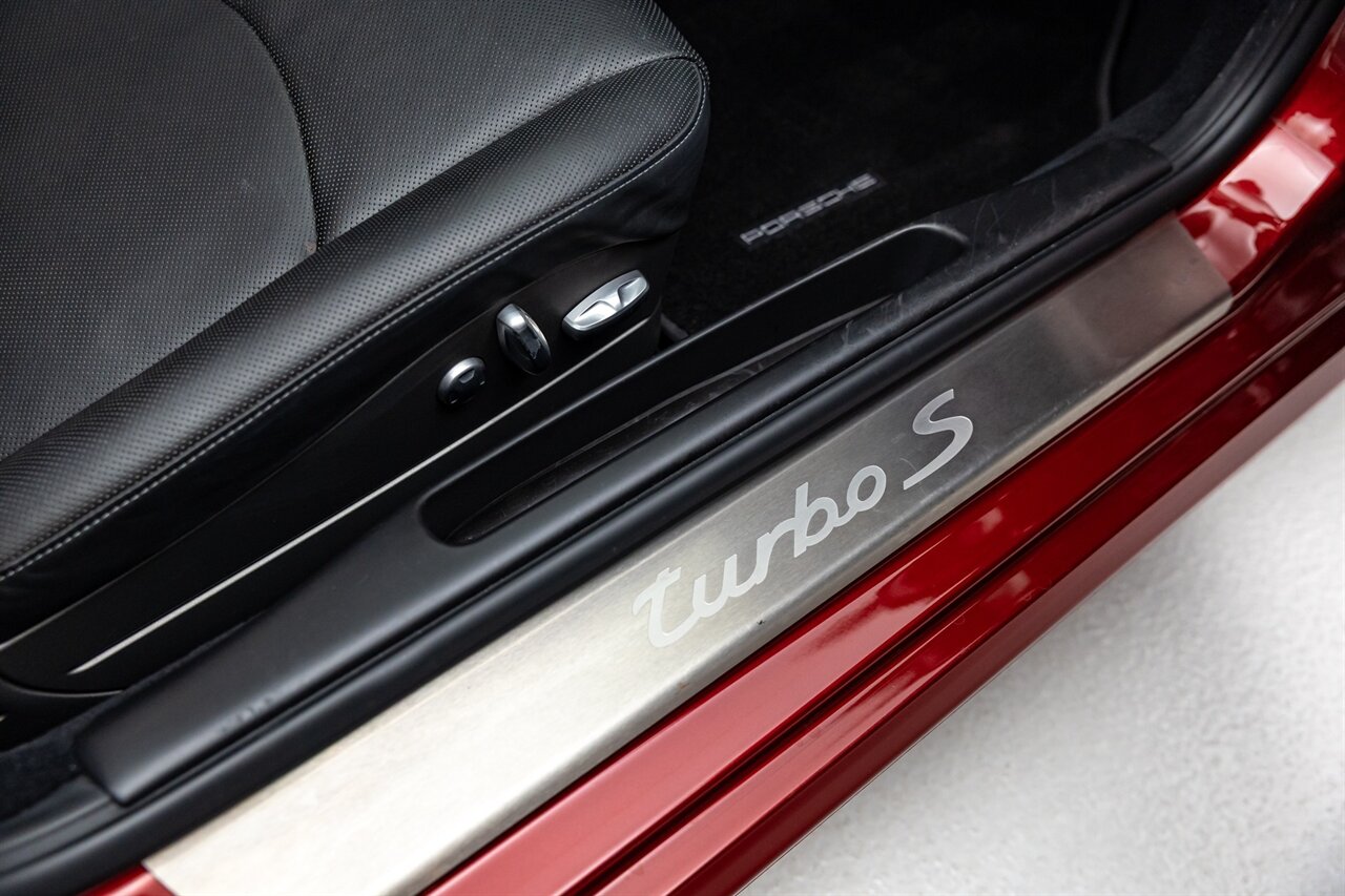 2012 Porsche 911 Turbo S   - Photo 41 - Springfield, MO 65802