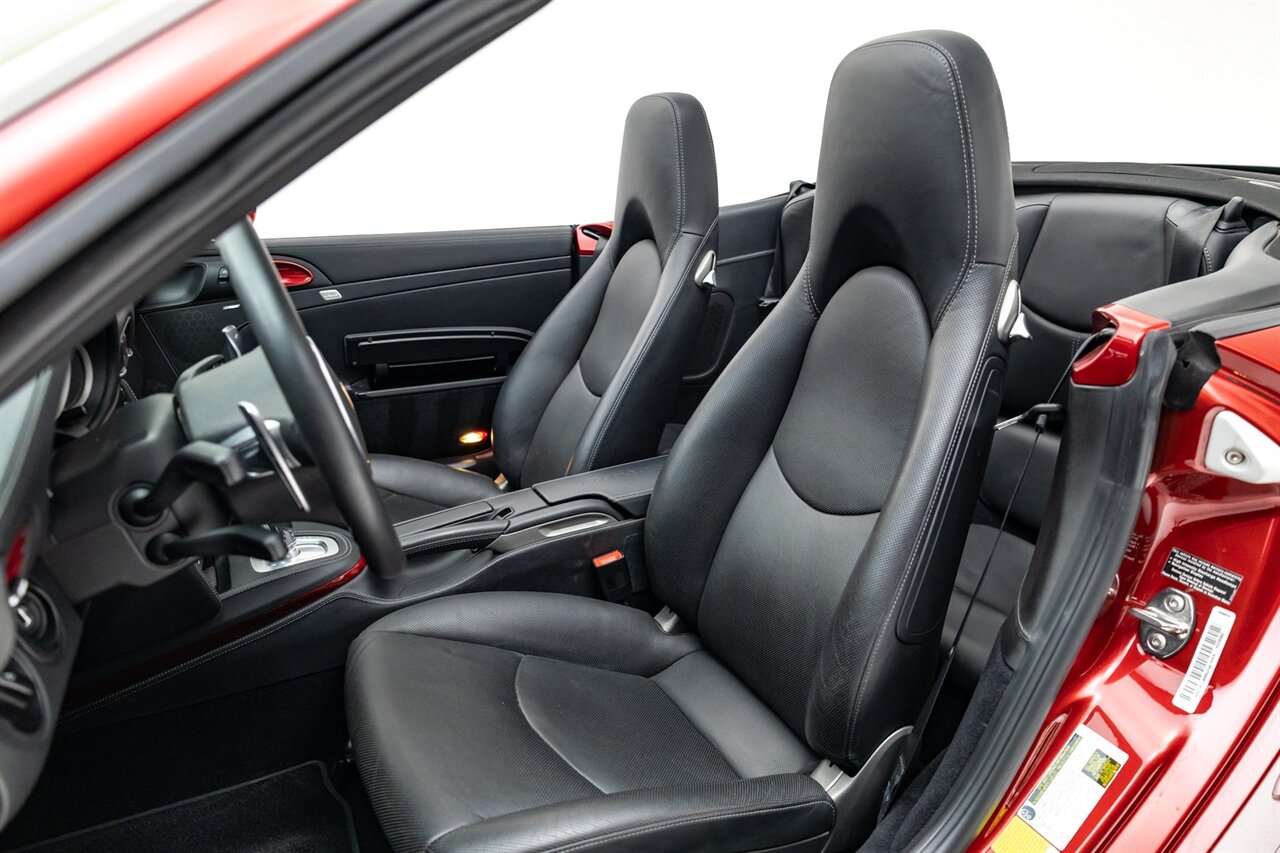 2012 Porsche 911 Turbo S   - Photo 31 - Springfield, MO 65802