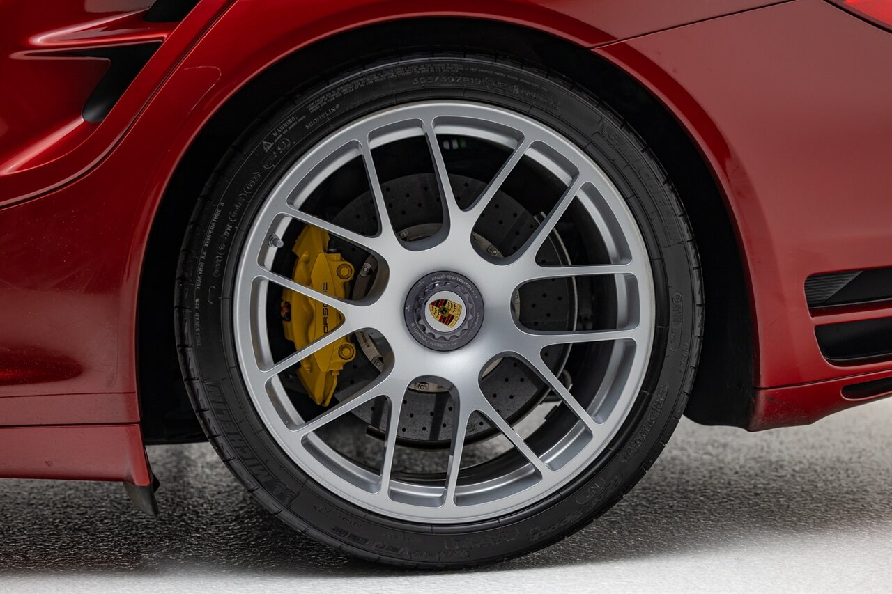 2012 Porsche 911 Turbo S   - Photo 16 - Springfield, MO 65802