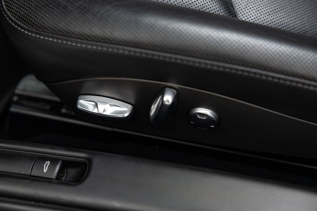 2012 Porsche 911 Turbo S   - Photo 52 - Springfield, MO 65802